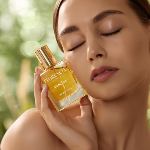 FEMALE MODEL - Victorious (1)